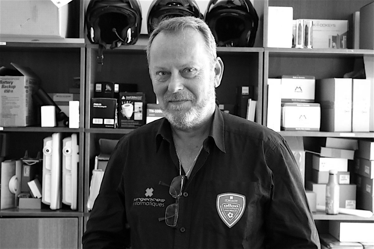 Alloa Informatique - Stanislas Jacques © Gio Dis • photographe • vidéaste • webmaster • blogueur • Lausanne • Suisse
