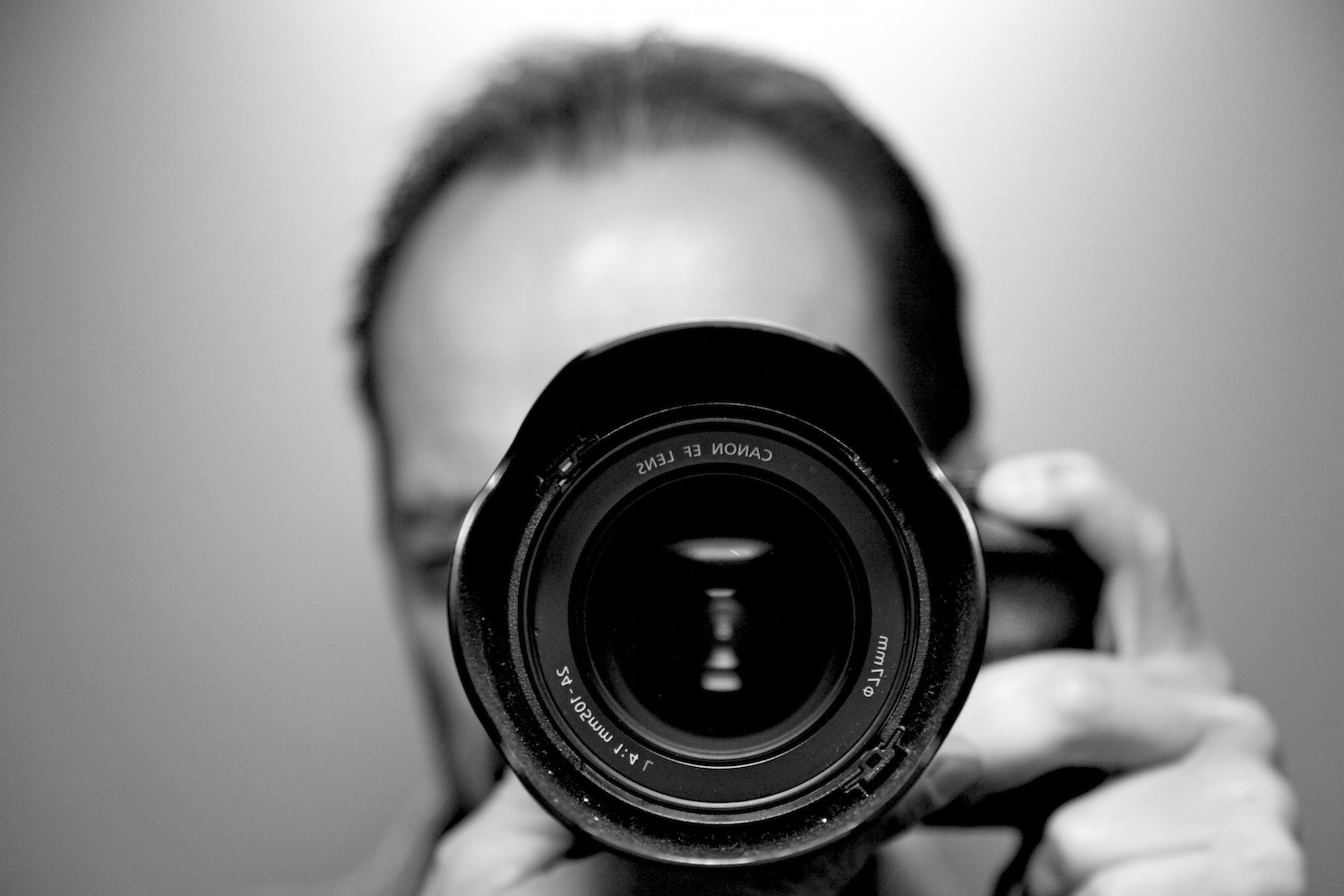Gio Dis est un photographe, vidéaste et webmaster basé à Lausanne en Suisse. Il réalise des photos, vidéos et sites web. Contactez Gio Dis.